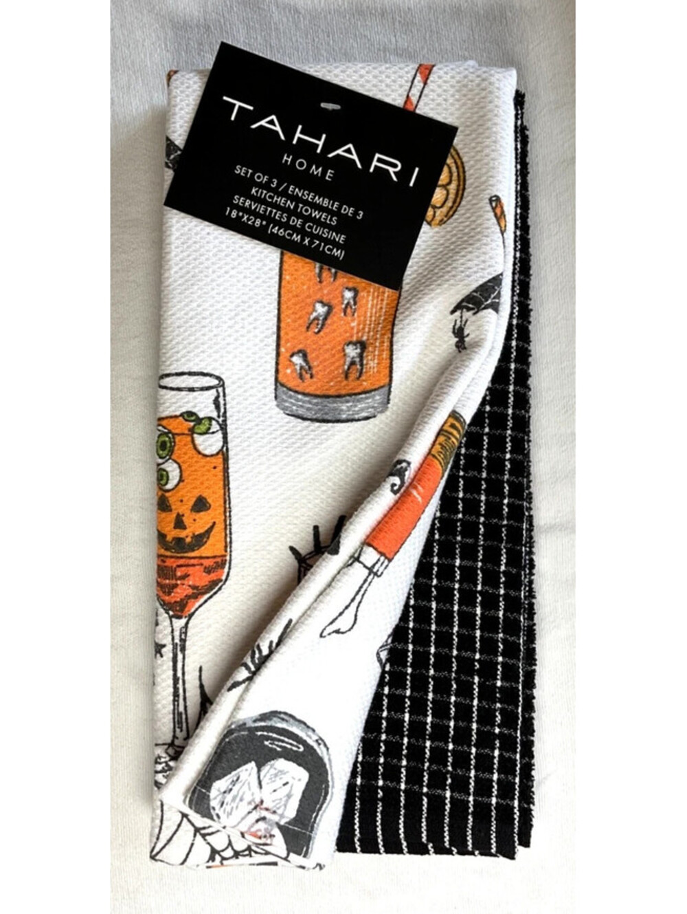TAHARI HOME SET OF 3 HALLOWEEN COCKTAILS KITCHEN TOWELS SPIDER WEB DRINKS NEW